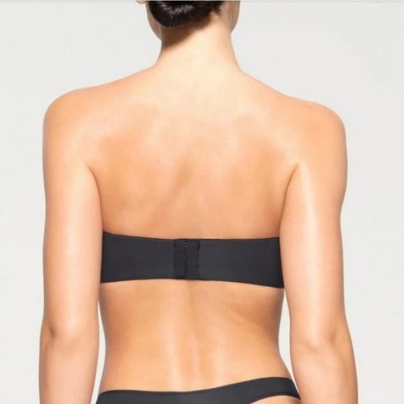 SKIMS FITS EVERYBODY Strapless Bra Onyx Black 42D NWT - Picture 4 of 6